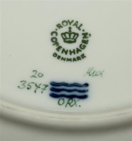 A Royal Copenhagen Flora Danica soup dish, 24.5cm.